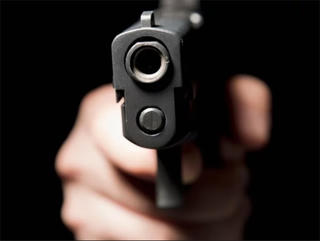 Ngăn chặn vụ ẩu đả, cán bộ Công an phường và 2 người dân bị bắn trọng thương