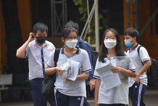 Học sinh hoang mang khi đề thi Ngữ văn năm học tới không sử dụng ngữ liệu SGK