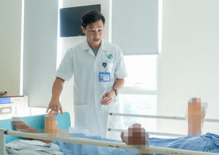 Cứu sống bệnh nhân bị hoại tử thượng bì 92%