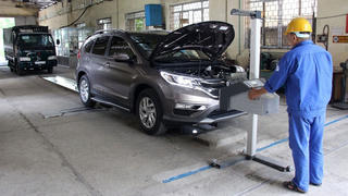 Từ 1/8, giảm lệ phí cấp giấy chứng nhận kiểm định xe cơ giới