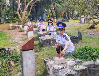 Vùng Cảnh Sát biển 3 tổ chức về nguồn nhân kỷ niệm 50 năm thống nhất đất nước