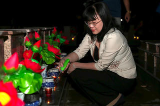 An Giang: Dâng hương, thắp nến tri ân các anh hùng liệt sĩ