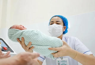 Cần nhưng chưa đủ