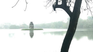 Lá cờ trên Tháp Rùa năm ấy…