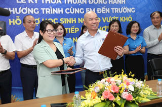 Cùng em đến trường hỗ trợ học sinh nghèo “Viết tiếp ước mơ” giai đoạn 2025-2028