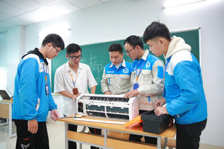 Tìm lối đi phù hợp để tránh thất nghiệp