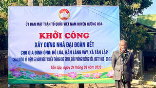 Xây nhà Đại đoàn kết cho một hộ nghèo ở vùng cao Quảng Trị
