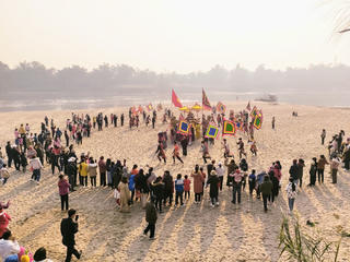 Độc đáo lễ rước nước trong Lễ hội Đền Nghè - Đình Đông