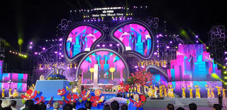 Lễ hội Hoa Phượng Đỏ - Hải Phòng 2022: Rực cháy ước mơ trở thành động lực phát triển của cả nước