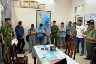 Triệt phá hàng loạt đường dây cá độ bóng đá