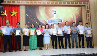 Phóng viên Báo Đại Đoàn Kết đạt giải báo chí Huỳnh Thúc Kháng