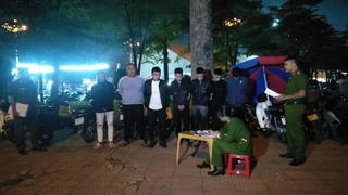 Vĩnh Phúc: Bắt 7 đối tượng lập bãi trông giữ xe trái phép