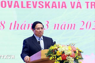 Thủ tướng: Cần có thêm giải thưởng vinh danh phụ nữ xuất sắc trên các lĩnh vực