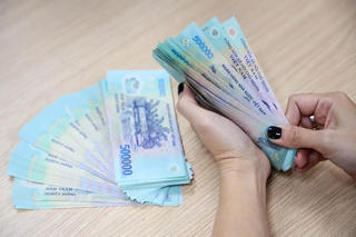 Từ 15/4, lương của ban điều hành DNNN tính trong quỹ lương của người lao động