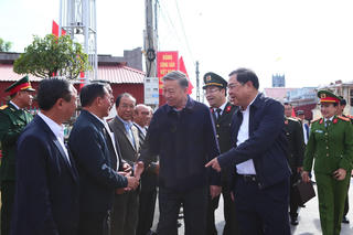 Bộ trưởng Bộ Công an Tô Lâm: ‘Xóm mạnh thì xã, huyện, tỉnh mạnh, đất nước hùng cường’