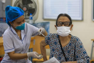 Ngày 16/5: Có 2.013 ca mắc Covid-19, 81 trường hợp đang thở oxy