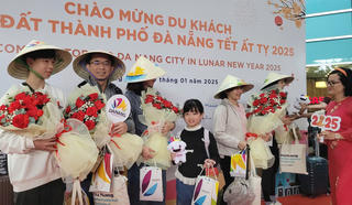 Gần 21.000 du khách thăm Đà Nẵng ngày đầu năm