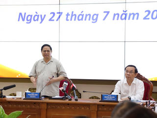 Thủ tướng Phạm Minh Chính yêu cầu tháo điểm nghẽn cho các dự án đang ách tắc tại TP HCM