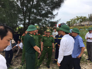 Nhiều ngư dân nghi mất tích trong giông lốc tại Quảng Trị, 1 thi thể được tìm thấy