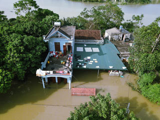 Nước rút dần, Ninh Bình dừng di dân