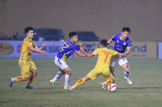 V.League 2023: Quãng nghỉ gây nhiều ý kiến