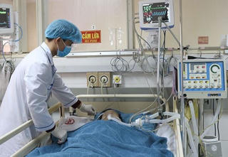 Ăn 'bốn ít' để ngừa đột quỵ