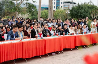 Tăng view bằng mọi giá