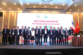 Xử lý môi trường, sử dụng hiệu quả các nguồn nước