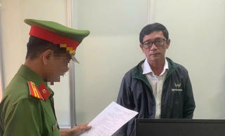 Cựu lãnh đạo chi cục thuế ở Cà Mau bị khởi tố