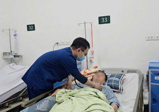 Bệnh nhân cấp cứu, đột quỵ tăng đột biến trong dịp Tết