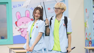 Lớp học hoàn mỹ: Tùng Maru công khai thả thính đàn chị Lan Hương