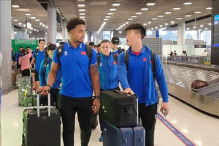 Đội tuyển Việt Nam tới Thái Lan, chuẩn bị cho chung kết lượt về