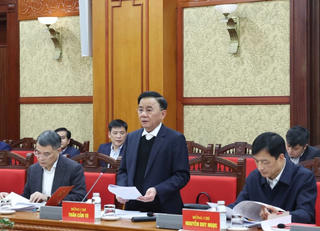 Thường trực Ban Bí thư làm việc với các cơ quan của Đảng, MTTQ về Nghị quyết 18