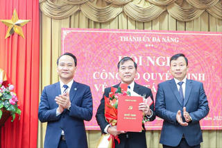 Giám đốc Sở Giao thông Vận tải và Tổng biên tập báo Đà Nẵng giữ chức vụ mới