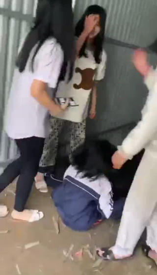 Lại thêm một nữ sinh bị đánh tại Nghệ An