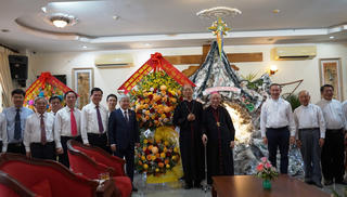 Chủ tịch  Đỗ Văn Chiến:  Giáo phận Xuân Lộc là điểm sáng trong đồng hành, hỗ trợ tín đồ thực hiện các phong trào thi đua yêu nước