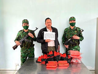 Kịp thời ngăn chặn đối tượng mang 30 kg thuốc nổ để khai thác thủy sản