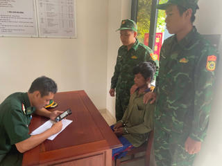 Ẩn mình ở tàu cá, đối tượng bị truy nã 'sa lưới'