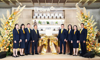 Ngân hàng Lộc Phát ra mắt dịch vụ LPBank Private Lounge dành riêng cho khách hàng cá nhân ưu tiên