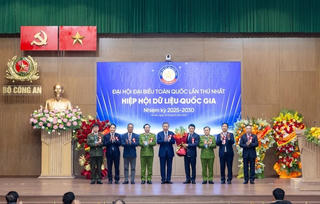 Bộ trưởng Lương Tam Quang làm Chủ tịch Hiệp hội Dữ liệu Quốc gia