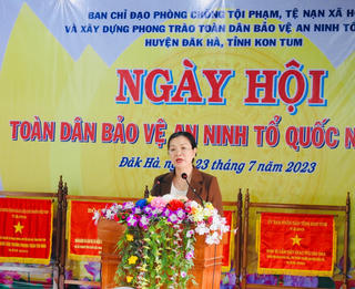 Phó Chủ tịch UBTƯ MTTQ Việt Nam dự Ngày hội toàn dân bảo vệ an ninh Tổ quốc tại tỉnh Kon Tum