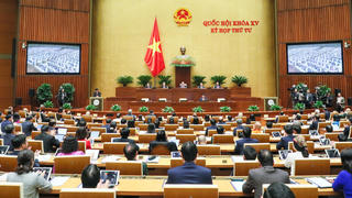 Sức nóng nghị trường