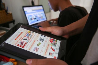 An toàn cho “chợ mạng”