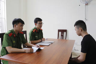 Lợi dụng tiền ảo, lừa đảo tiền thật