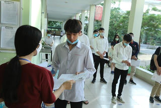 Bộ GDĐT mở lại hệ thống nộp lệ phí xét tuyển đại học đến 13/9