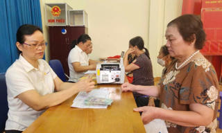 Lương hưu tháng 7 không bị gián đoạn