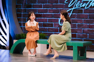 9X đánh máy, vẽ tranh bằng chân 'nuôi' ước mơ trở thành cô giáo