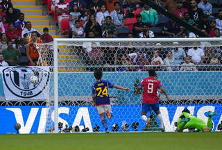 Nhật Bản thua đáng tiếc 0-1 trước Costa Rica