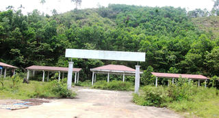 Chợ xây dựng tiền tỷ rồi bỏ hoang