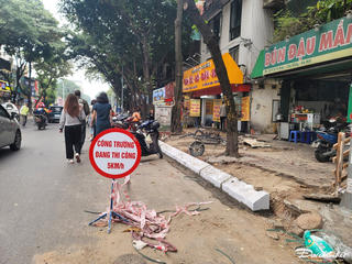 Hà Nội: Ngổn ngang công trường vỉa hè dịp cuối năm